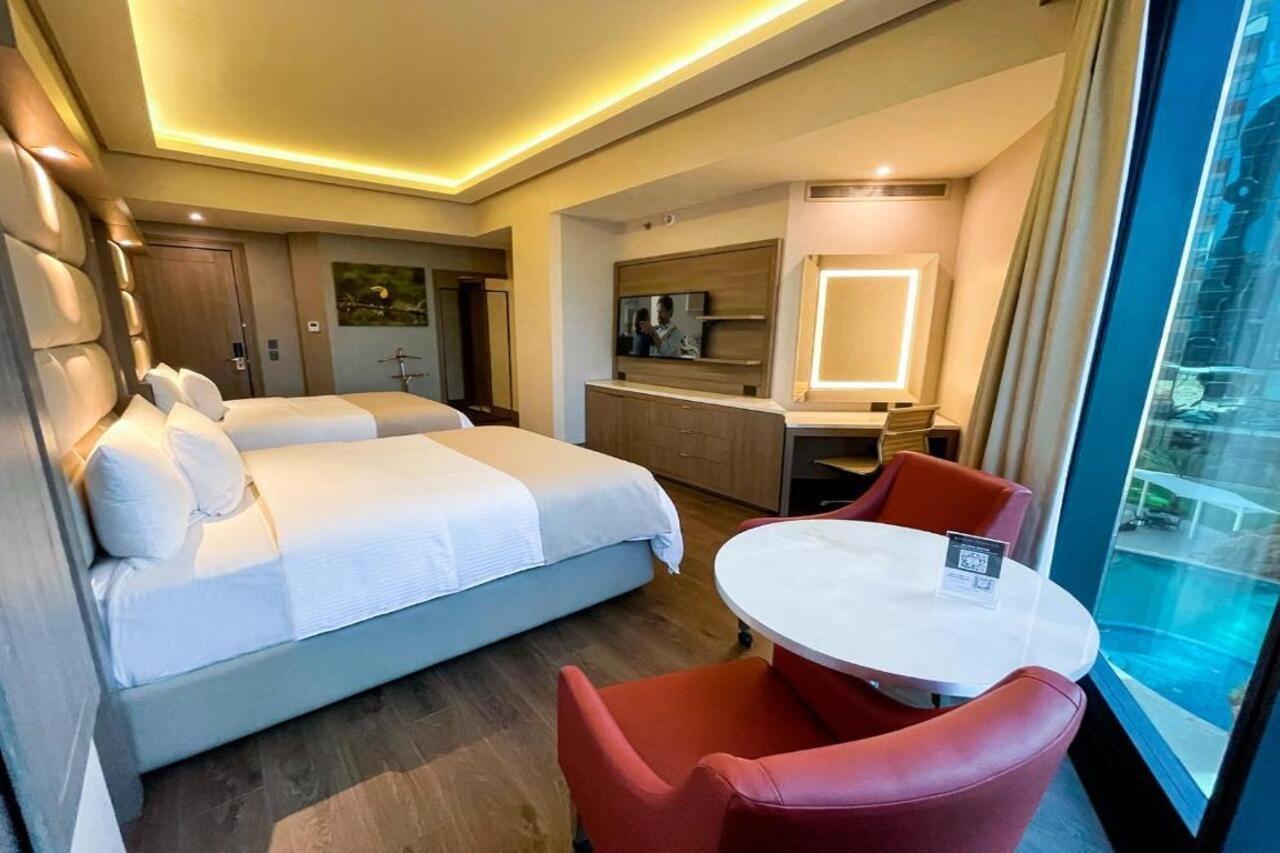 Отель Safi Royal Luxury Metropolitan San Pedro Garza Garcia Экстерьер фото Deluxe room