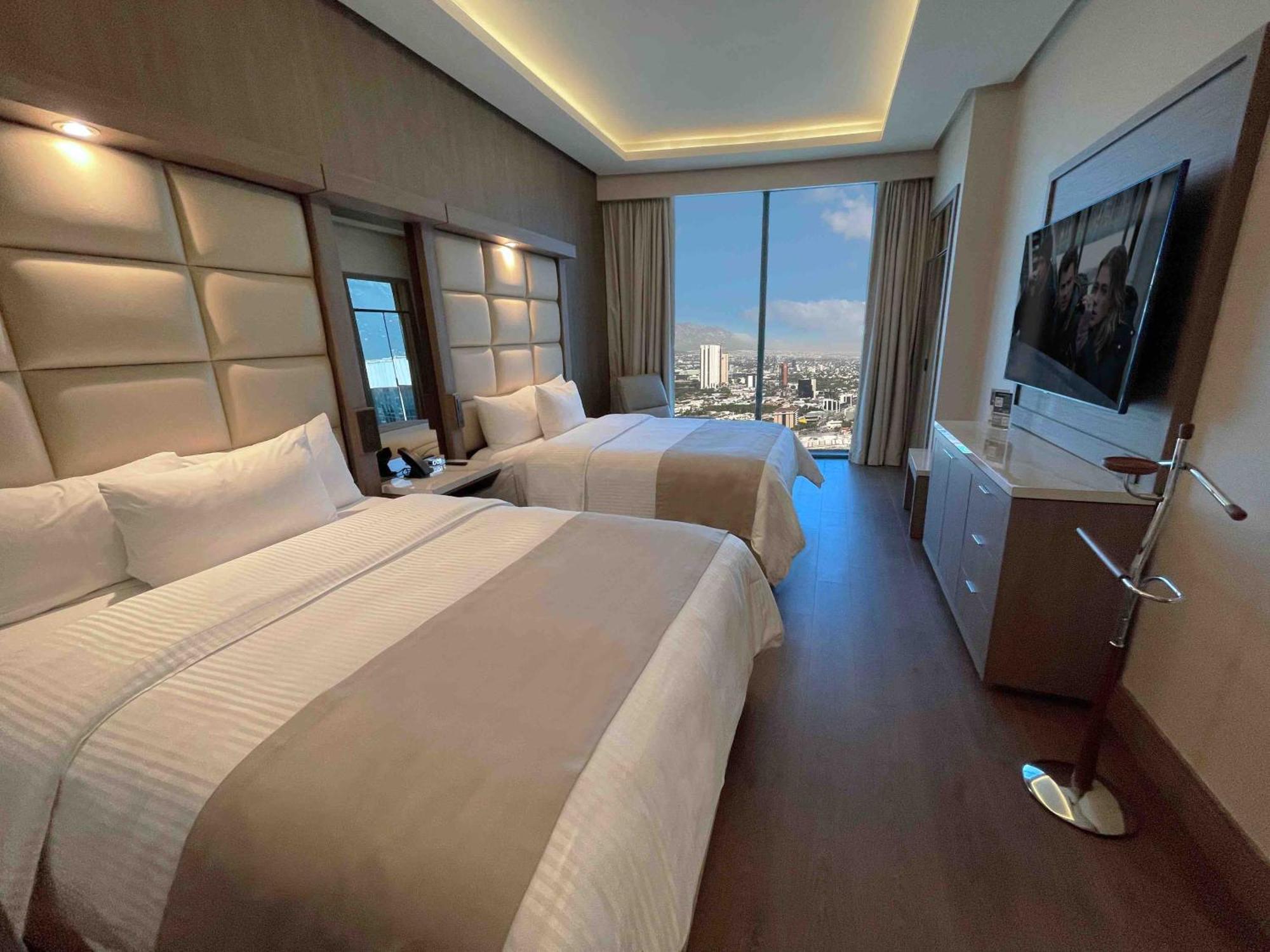 Отель Safi Royal Luxury Metropolitan San Pedro Garza Garcia Экстерьер фото