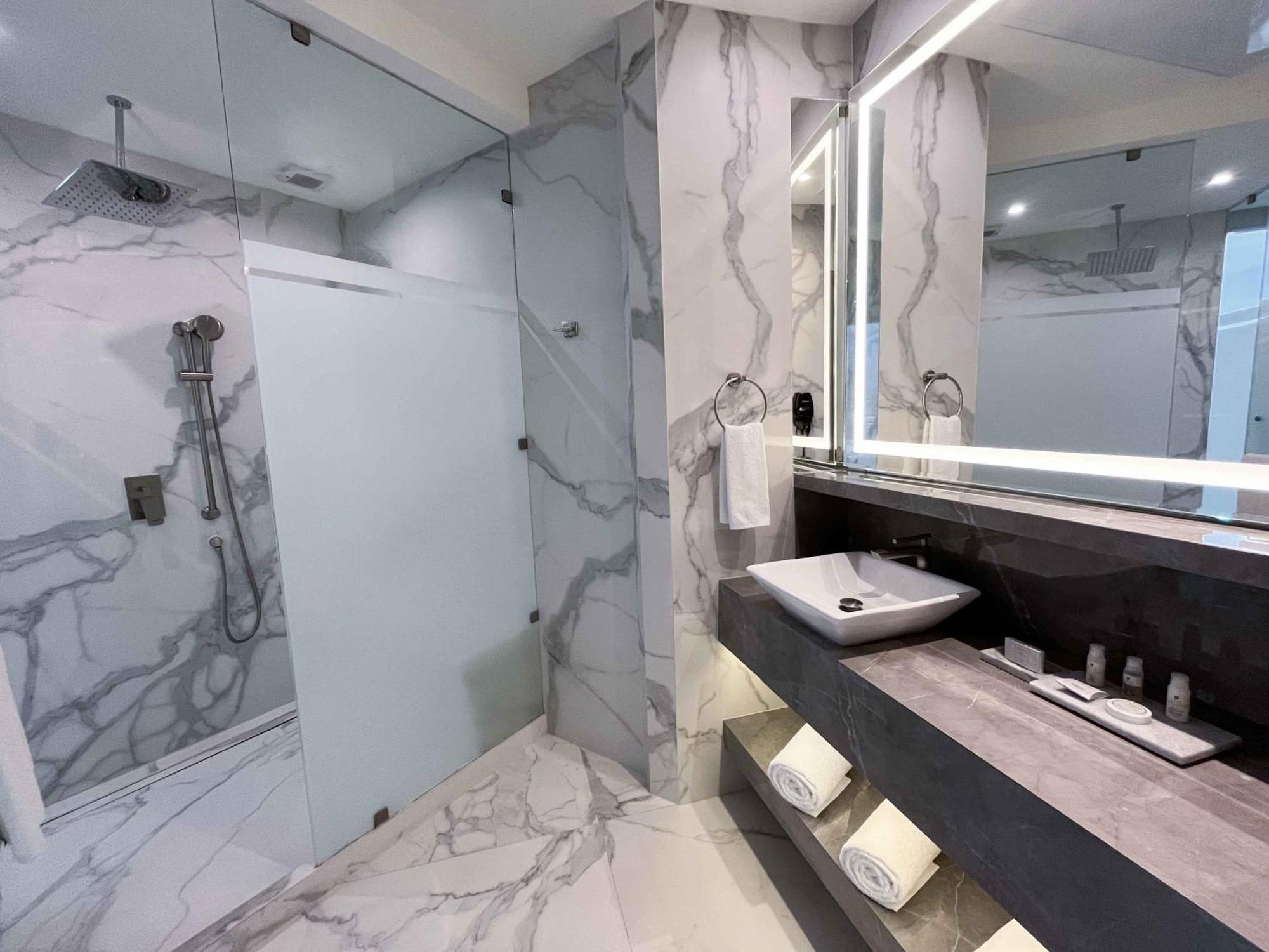 Отель Safi Royal Luxury Metropolitan San Pedro Garza Garcia Экстерьер фото